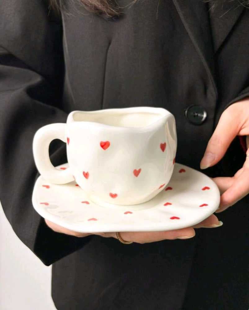 كوب قلوب حمراء صغيرة 300 ملي